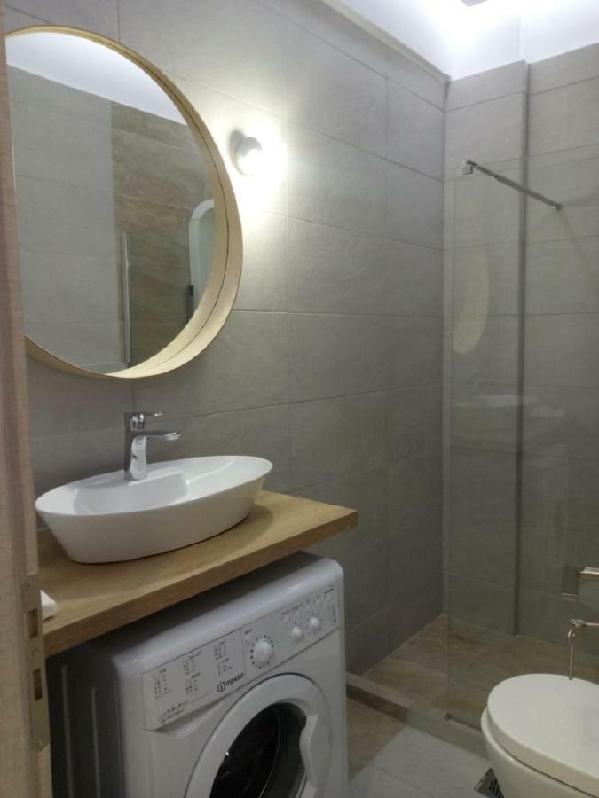 Luxury Apartment Next To The Sea Beach Athens Ngoại thất bức ảnh
